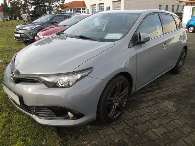 Toyota Auris 1.2T  Team Deutschland S/S