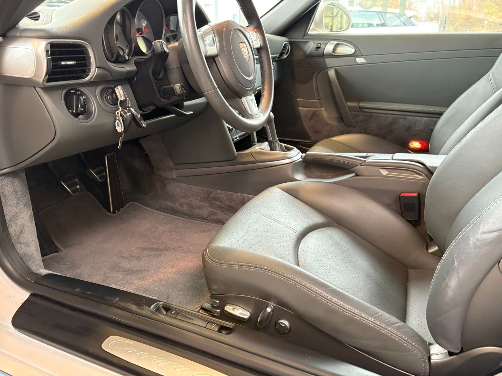 Fahrzeugabbildung Porsche 997 Carrera 4 S MKII Schalter 111 punkte check