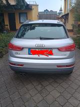 Audi Q3 1.4 TFSI - silberne Audi Q3