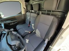 TOYOTA Proace City L2 1,5-l D-4D S&S Meister (E)