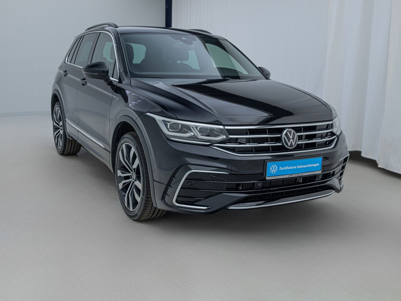 Volkswagen Tiguan 1.4 TSI eHybrid R-Line DSG NAV DCC MATRIX foto 4