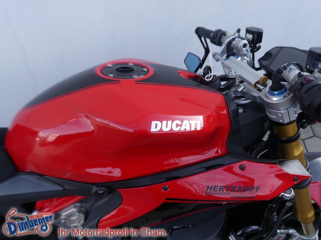 Ducati Panigale V2 1199 edler Hertrampf Fighter- Umbau
