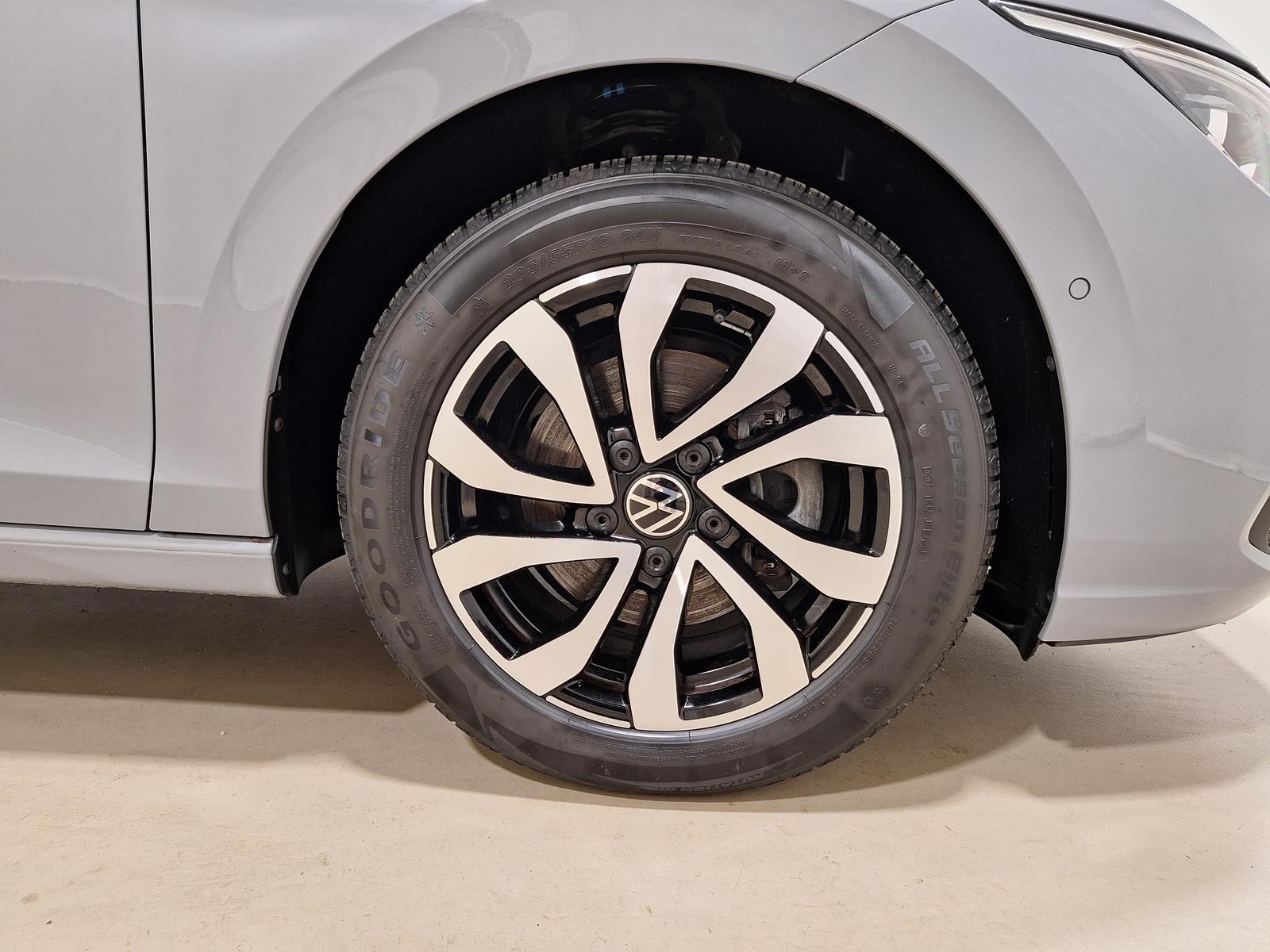 Volkswagen Golf 1.5 TSI Active Standhzg. IQ.Drive LED+Sch., миниатюра 10