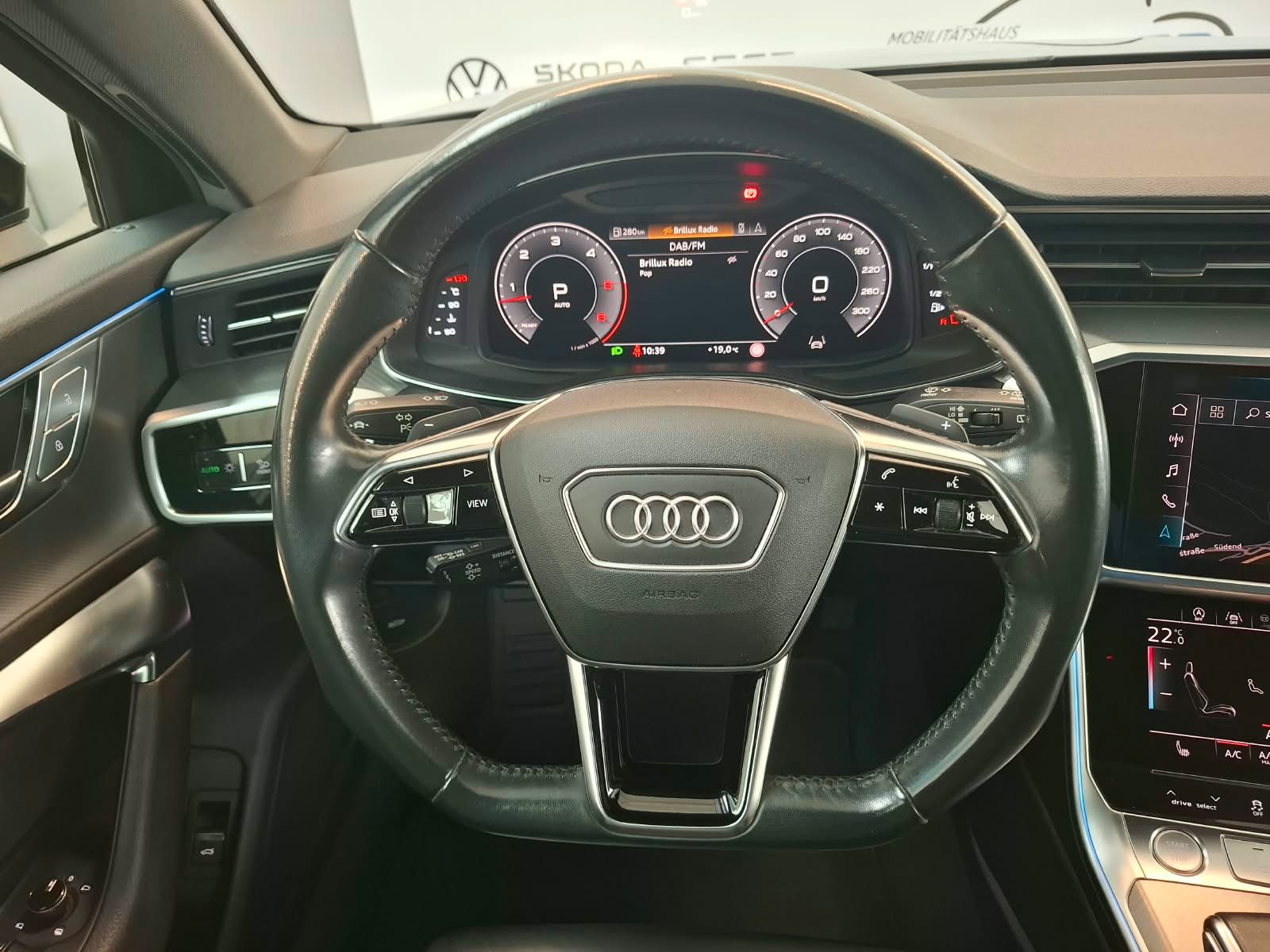 Fahrzeugabbildung Audi A6 Avant 50 TDI quattro sport +ACC +LED +AHK