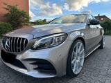 Mercedes-Benz Mercedes W205 300D AMG Paket - Mercedes-Benz 300: AMG