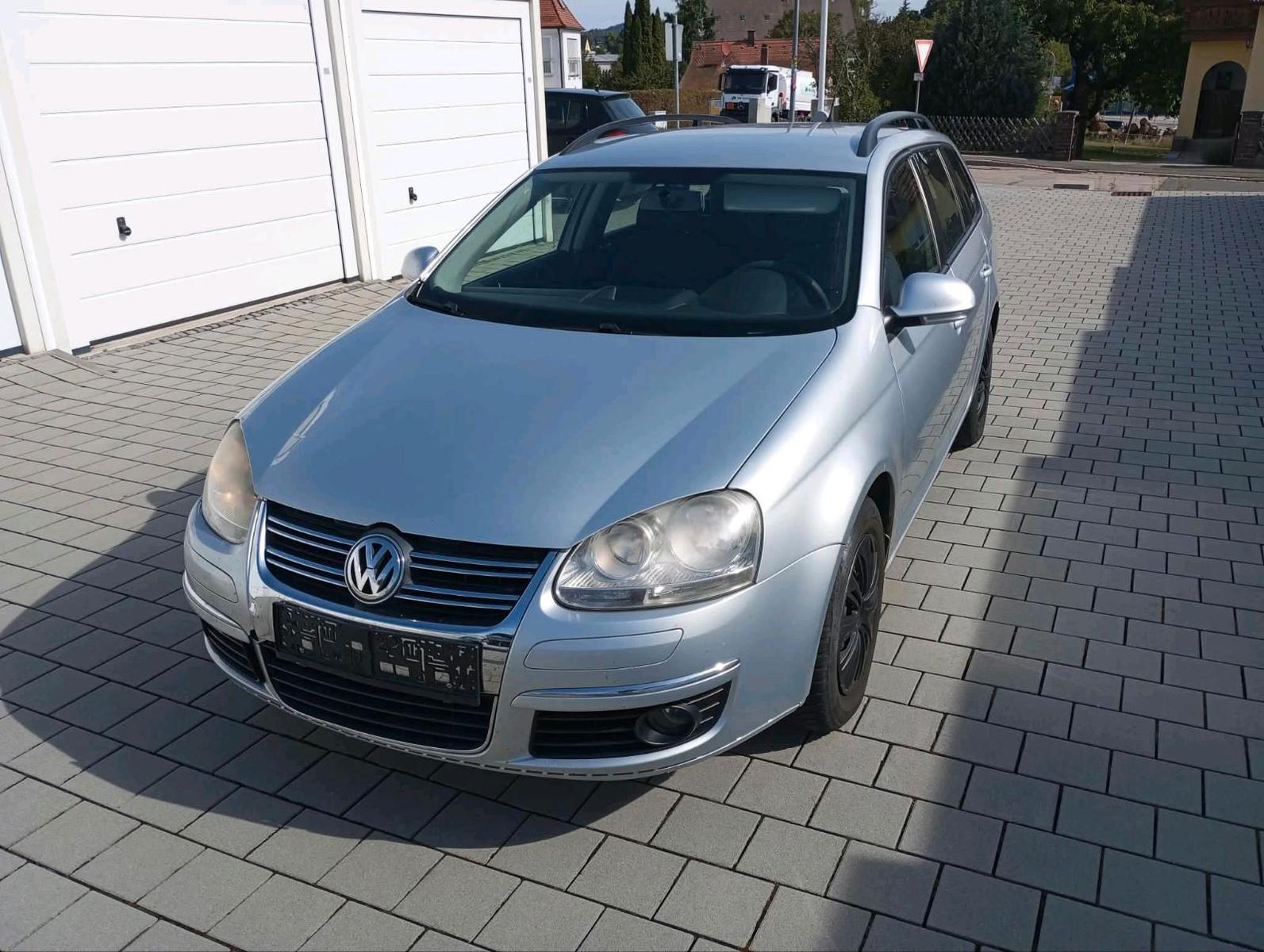 Volkswagen Golf, 2010