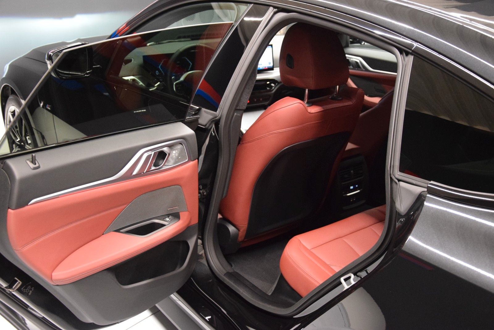 Fahrzeugabbildung BMW 430i xDrive M Sport Vollleder Tacorarot H/K LED