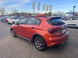 Fiat Tipo City Cross LED Parkpaket 8-Fach bereift - gebrauchte Fiat Tipo aus dem Jahr 2021