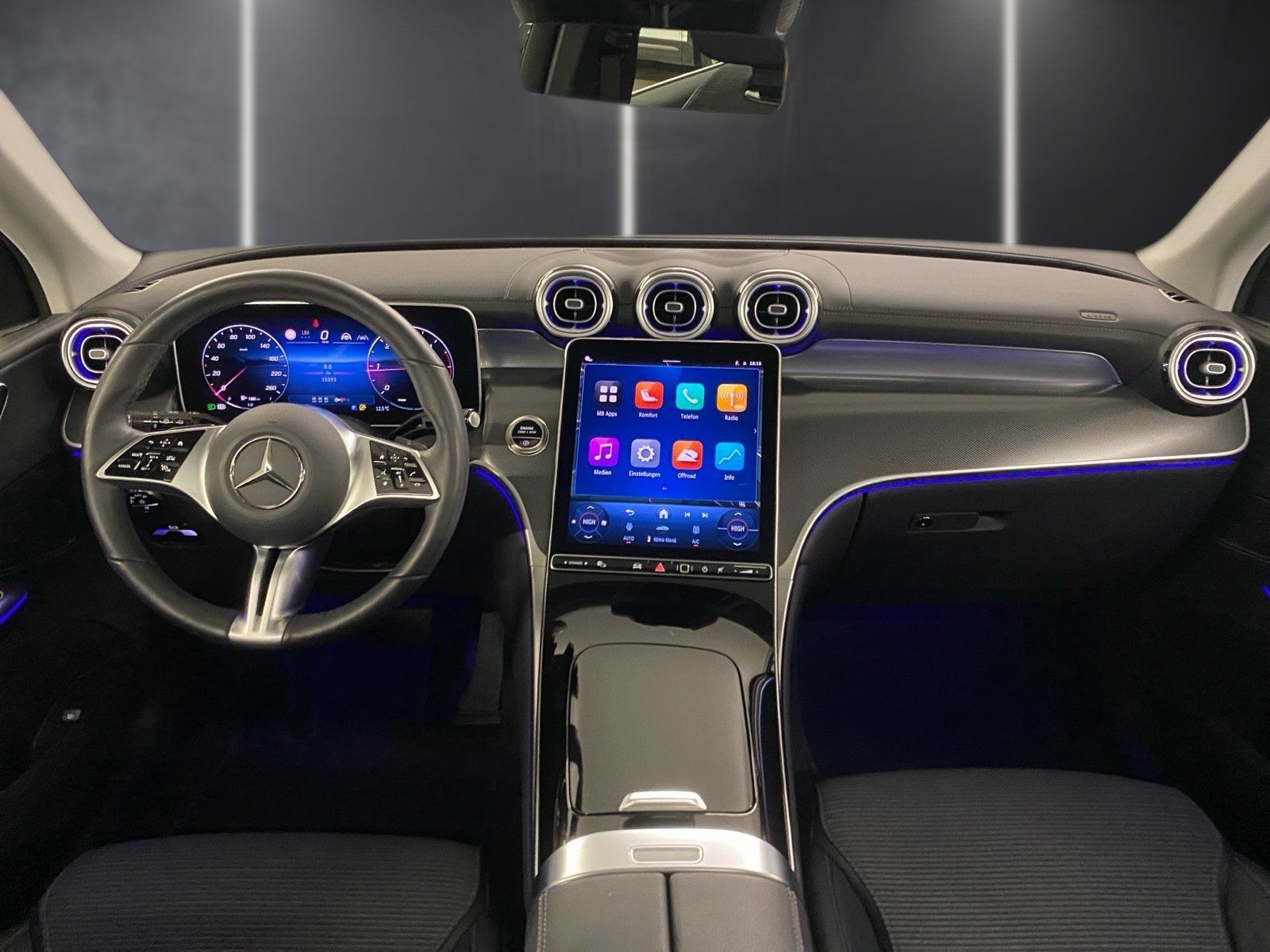 Fahrzeugabbildung Mercedes-Benz GLC 220 d 4M Avantgarde*AHK*Distronic*Pano*360°*