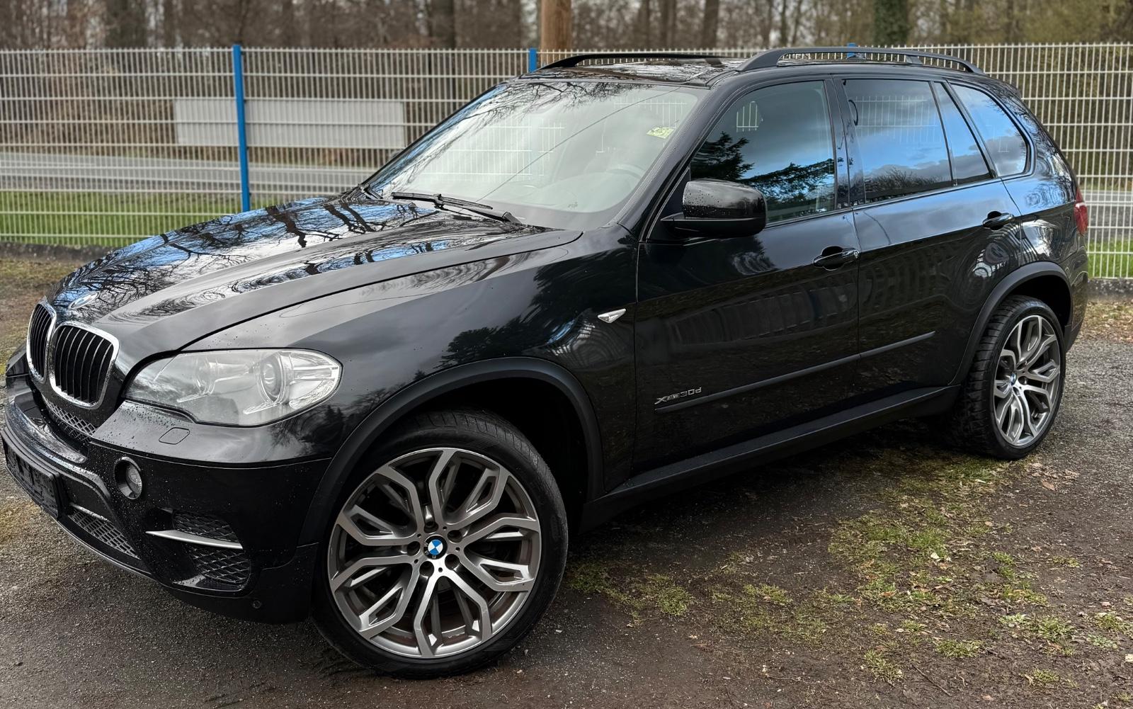 BMW X5 xDrive30d *360°*HUD*MEMORY*21 ZOLL