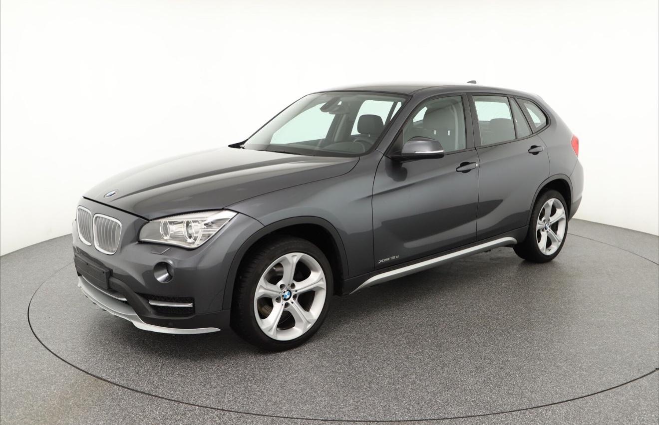 BMW X1 18 d Steptronic xDrive XLine Navi Klima PDC