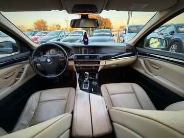 BMW 520 - 11