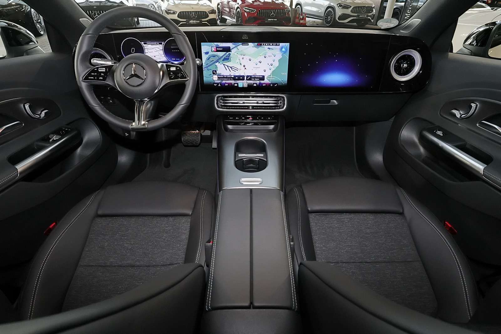 Mercedes-Benz CLA 200 Progressive RüKam LED Pano Superscreen foto 5