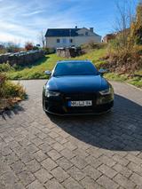 Audi RS4 4.2 FSI S tronic quattro Avant - - Audi RS4: Schwarz