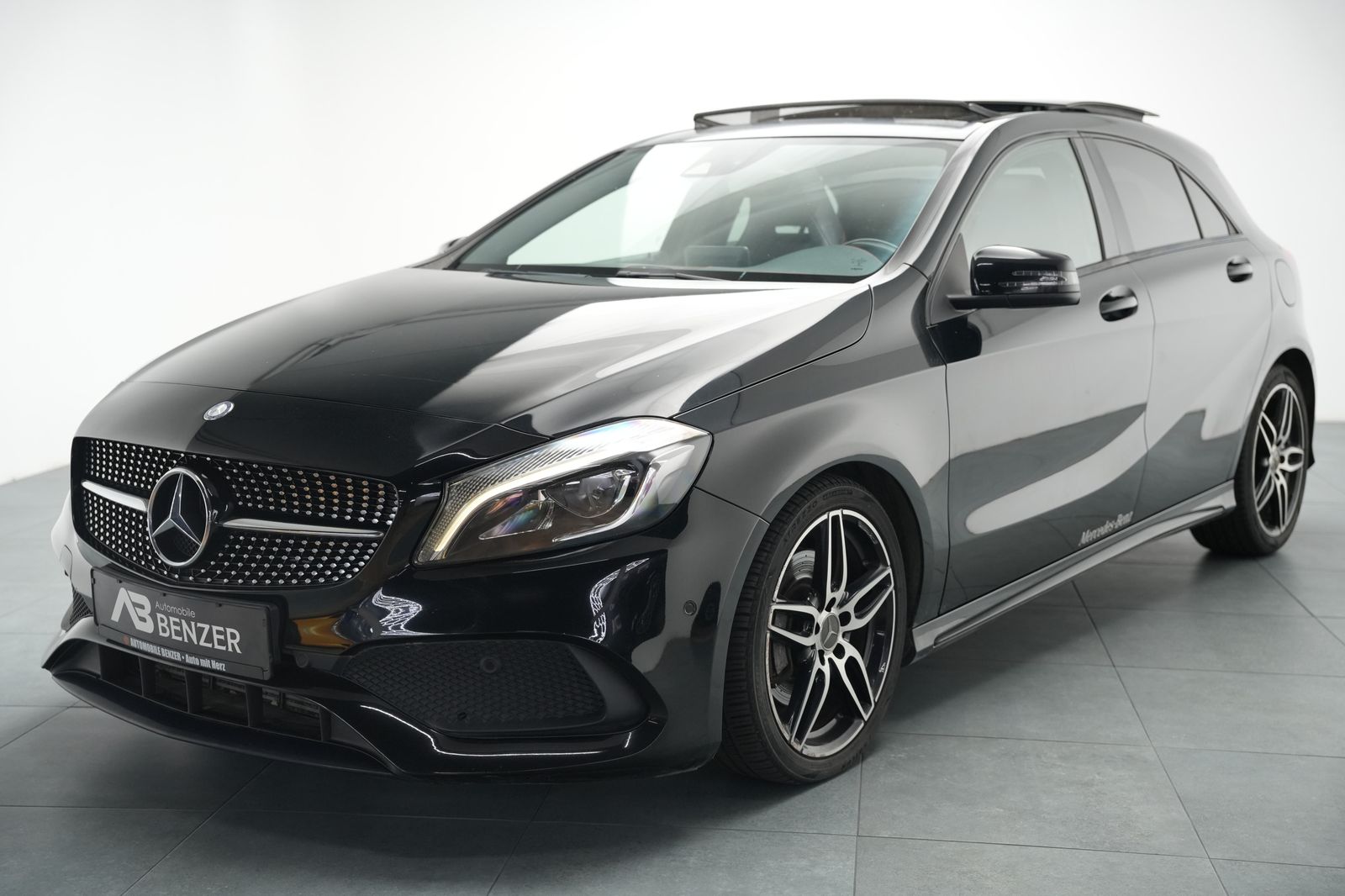 Fahrzeugabbildung Mercedes-Benz A A 220 CDI *AMG-Paket*Automatik*Panorama*SHZ*