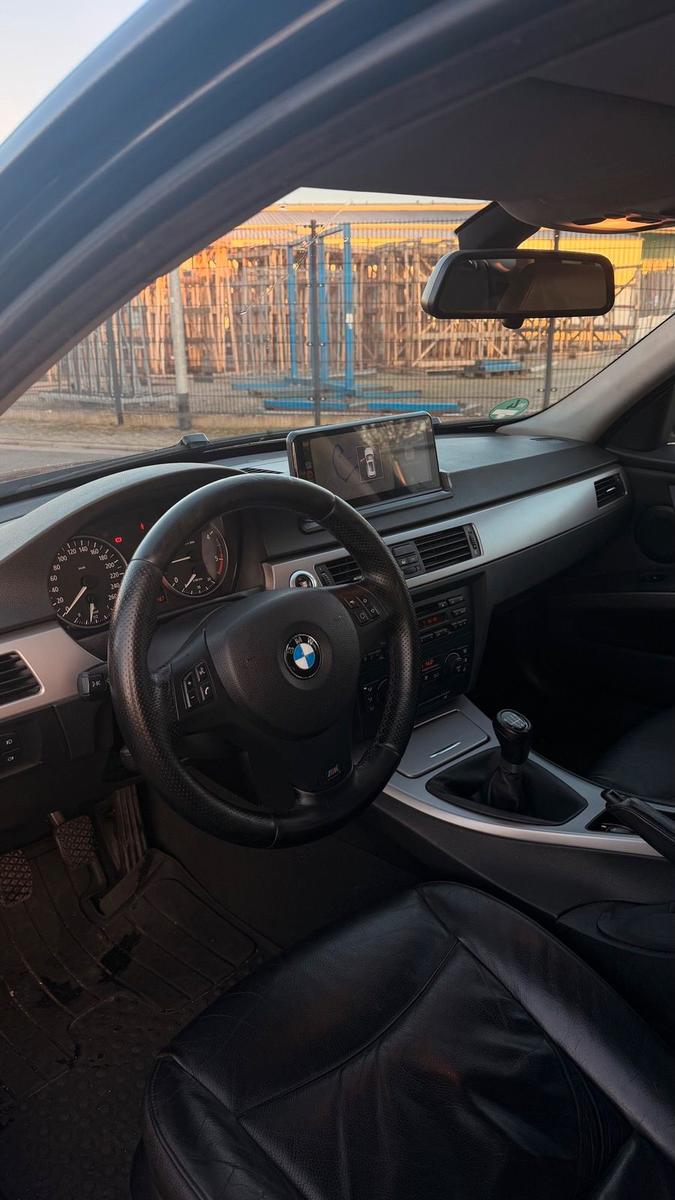 BMW 320 2006 — photo 10