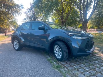 Toyota C-HR - 3