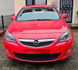 Opel Astra 1.6 Turbo Cosmo nahezu Vollausstattung - Opel Astra aus 2010: Turbo