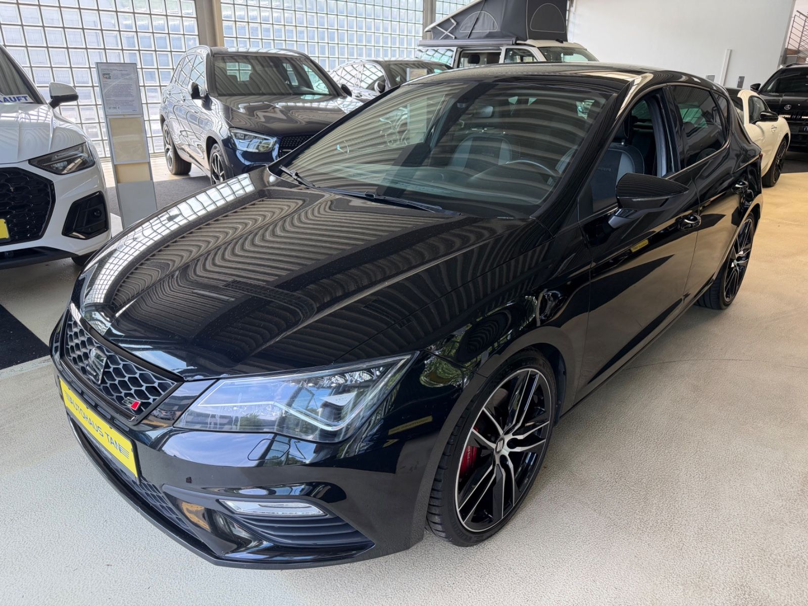 Fahrzeugabbildung SEAT Leon Cupra 300 * Schalter * 1.Hand*