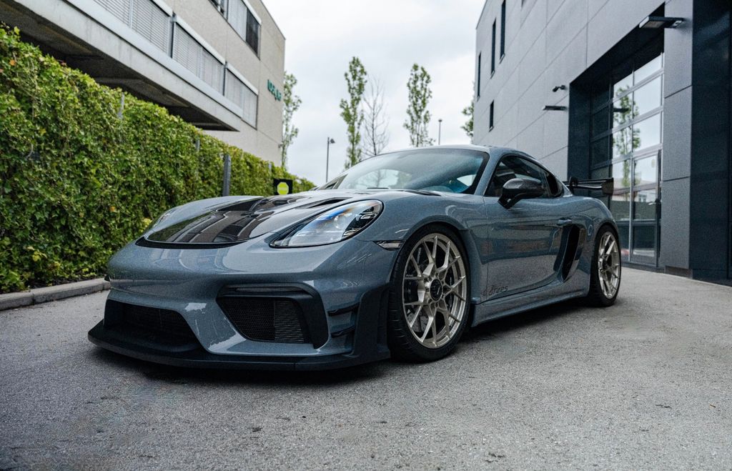Image of Porsche Cayman