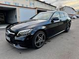 Mercedes-Benz C 200 4MATIC T Autom. - AMG Mildhybrid - Mercedes-Benz C 200: Schwarz, Panorama-Dach
