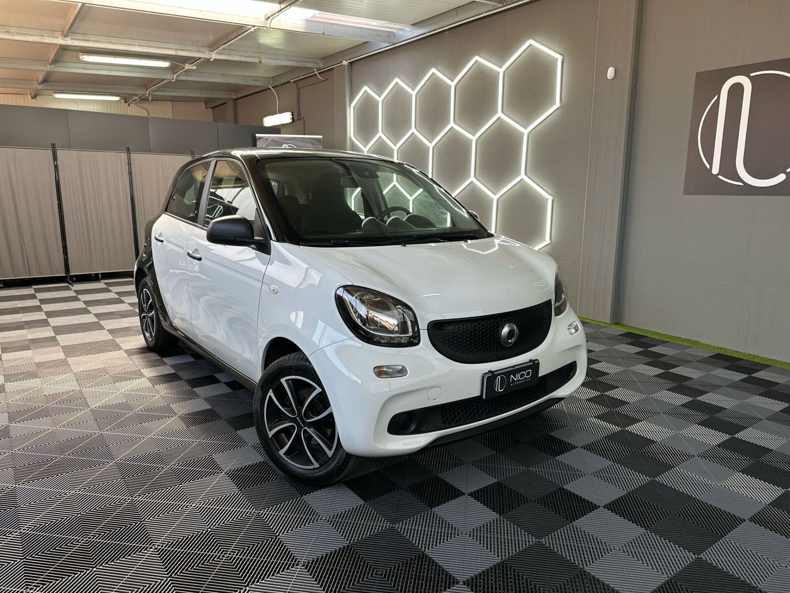 SMART ForFour