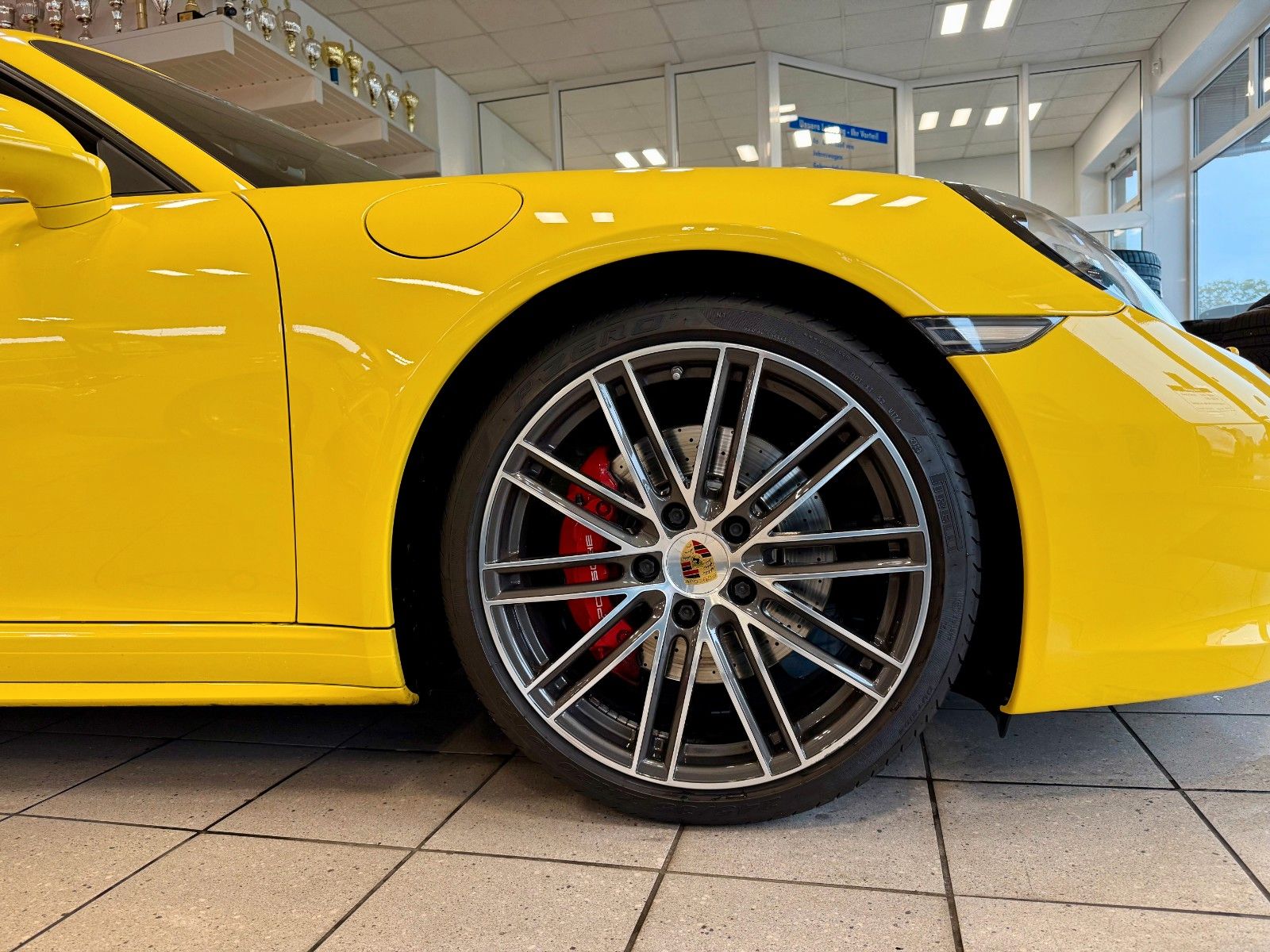 Fahrzeugabbildung Porsche 911 991 Carrera 4S Cabrio PDK Keyless/Kamera/SAA