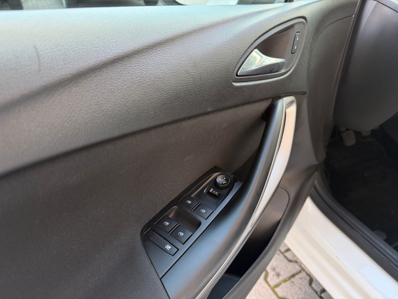 Fahrzeugabbildung Opel Astra K ST Business Edition 110PS Navi/Kamera!