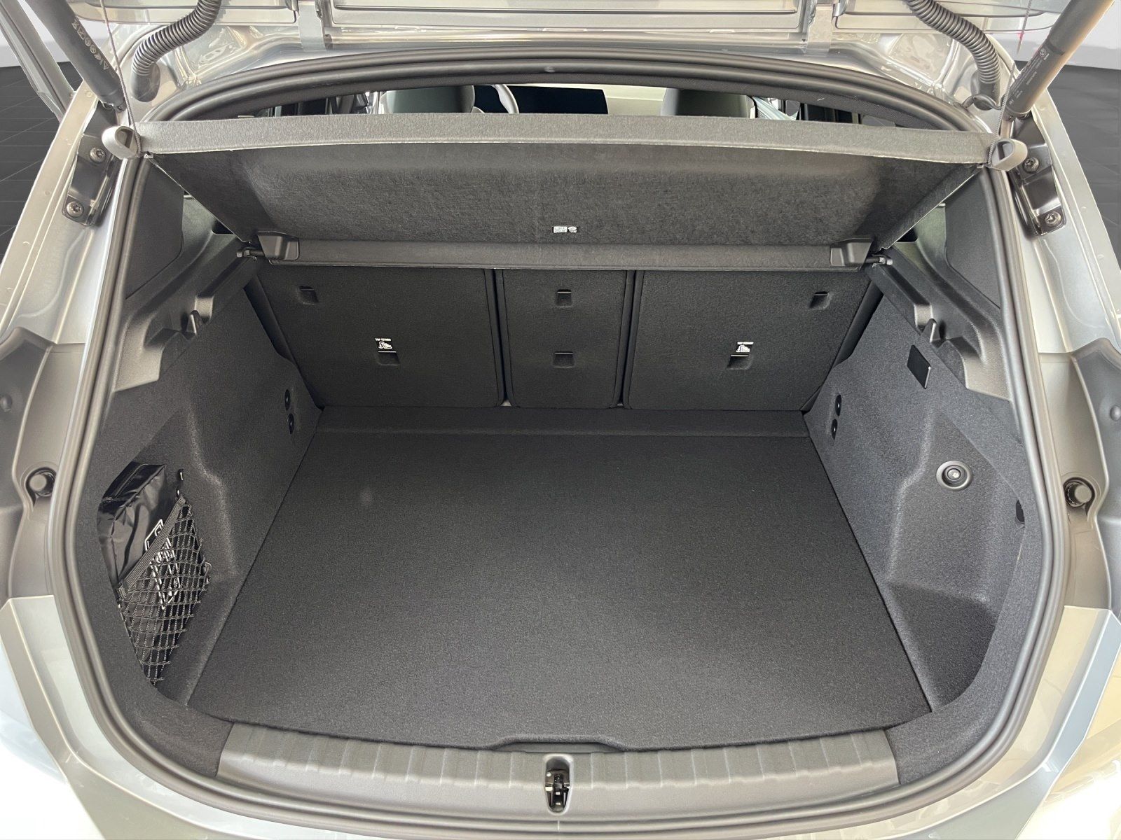 BMW 225 Active Tourer - Bild 11