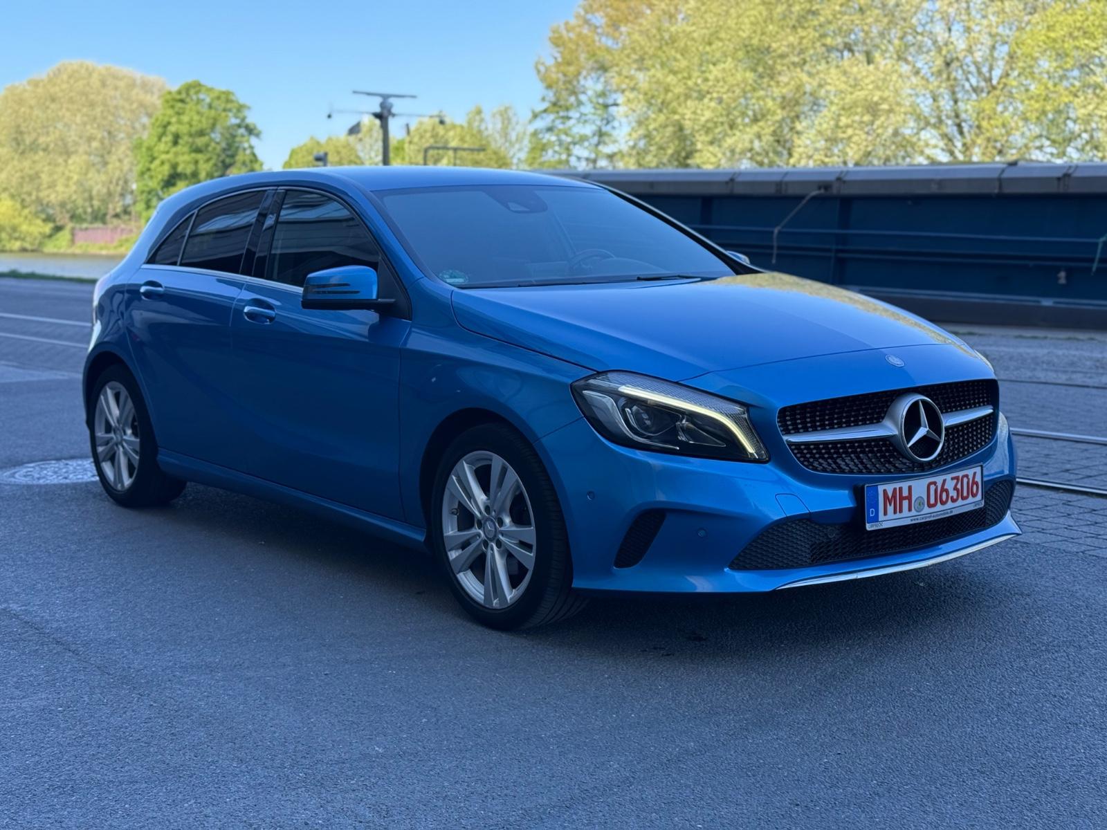 Mercedes-Benz A180*7G*2.Hand*LED*KAMERA*Business-Paket*NAVI*