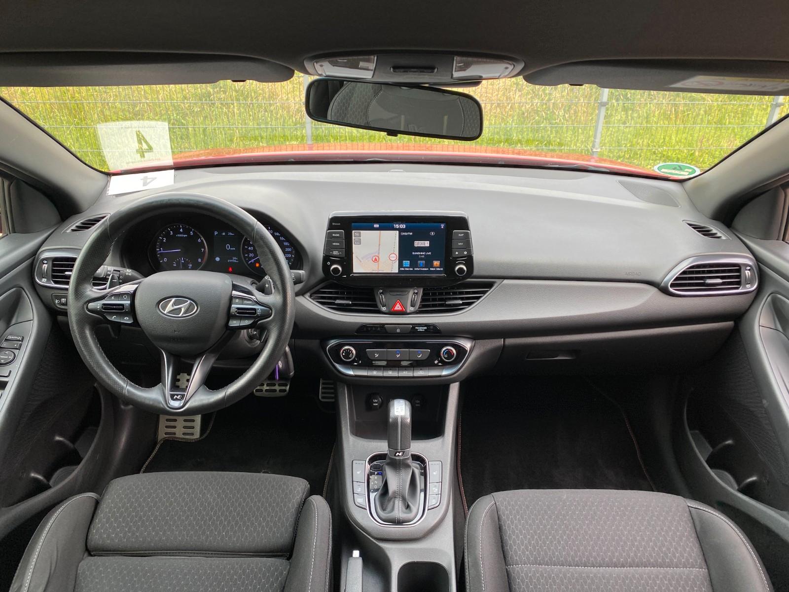 Hyundai i30 N LINE CAR PLAY SITZ-LENKRAD-HZG SCHECKHEFT