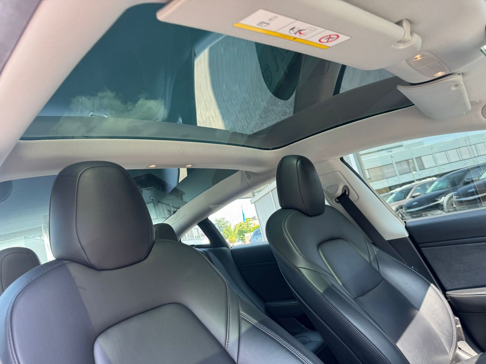 Fahrzeugabbildung Tesla Model 3 LR Dual AWD PANO+STDHZ+NAVI+LED+ACC+