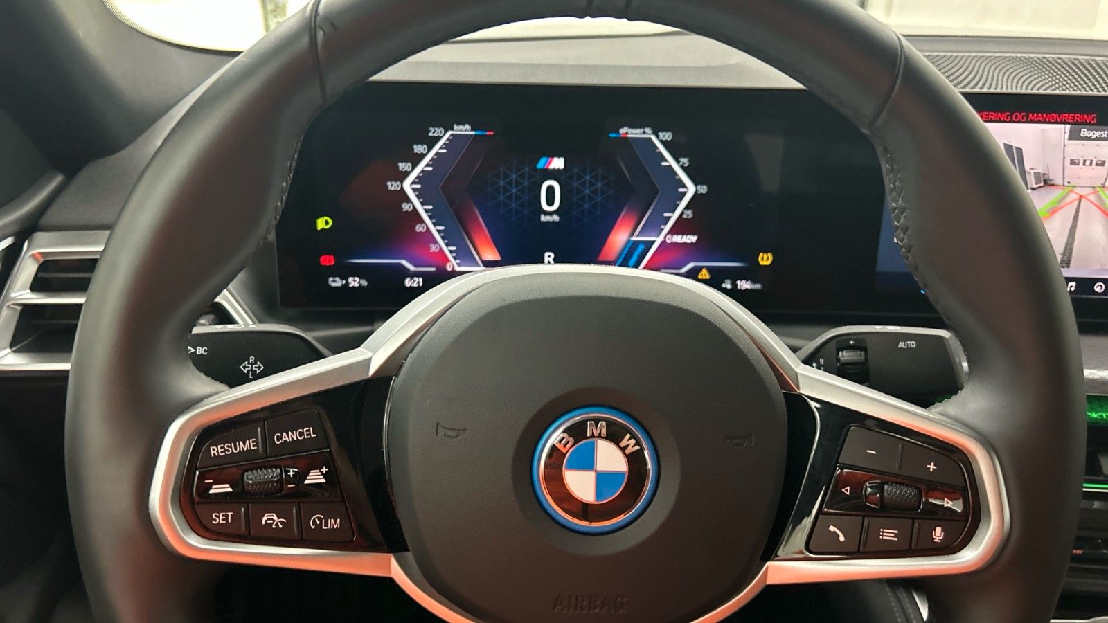 Fahrzeugabbildung BMW i4 Gran Coupe 35 eDrive M SPORT NAVI/LED/KAMERA