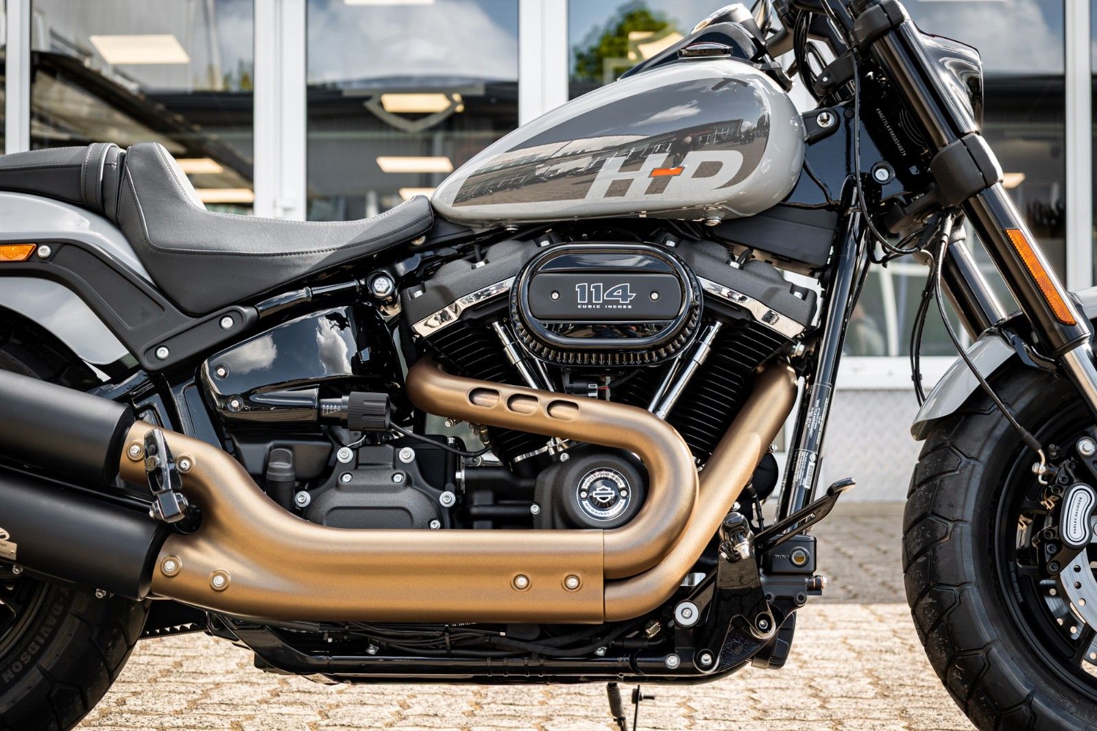 Fahrzeugabbildung Harley-Davidson FXFBS Fat Bob 114 CUI Softail - Jekill & Hyde