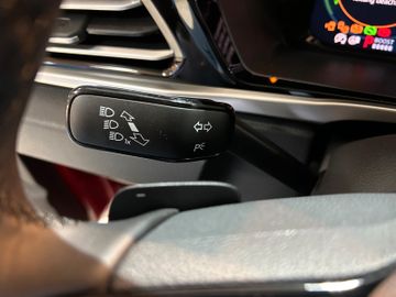 Ford Grand Tourneo Connect PHEV Titanium