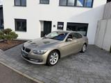 BMW 325i xDrive Coupe/Leder/Navi