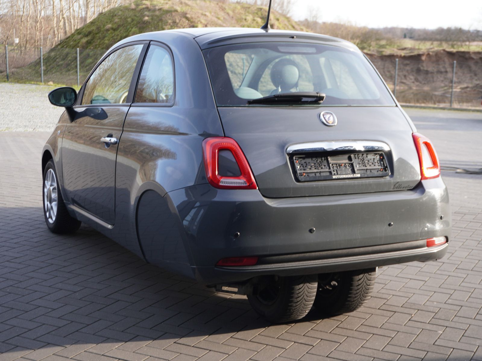 Fahrzeugabbildung Fiat Ellenator Pop Star * Ab 16* 90 KM/H*