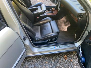 صورة 8 لـ 1993 BMW 530