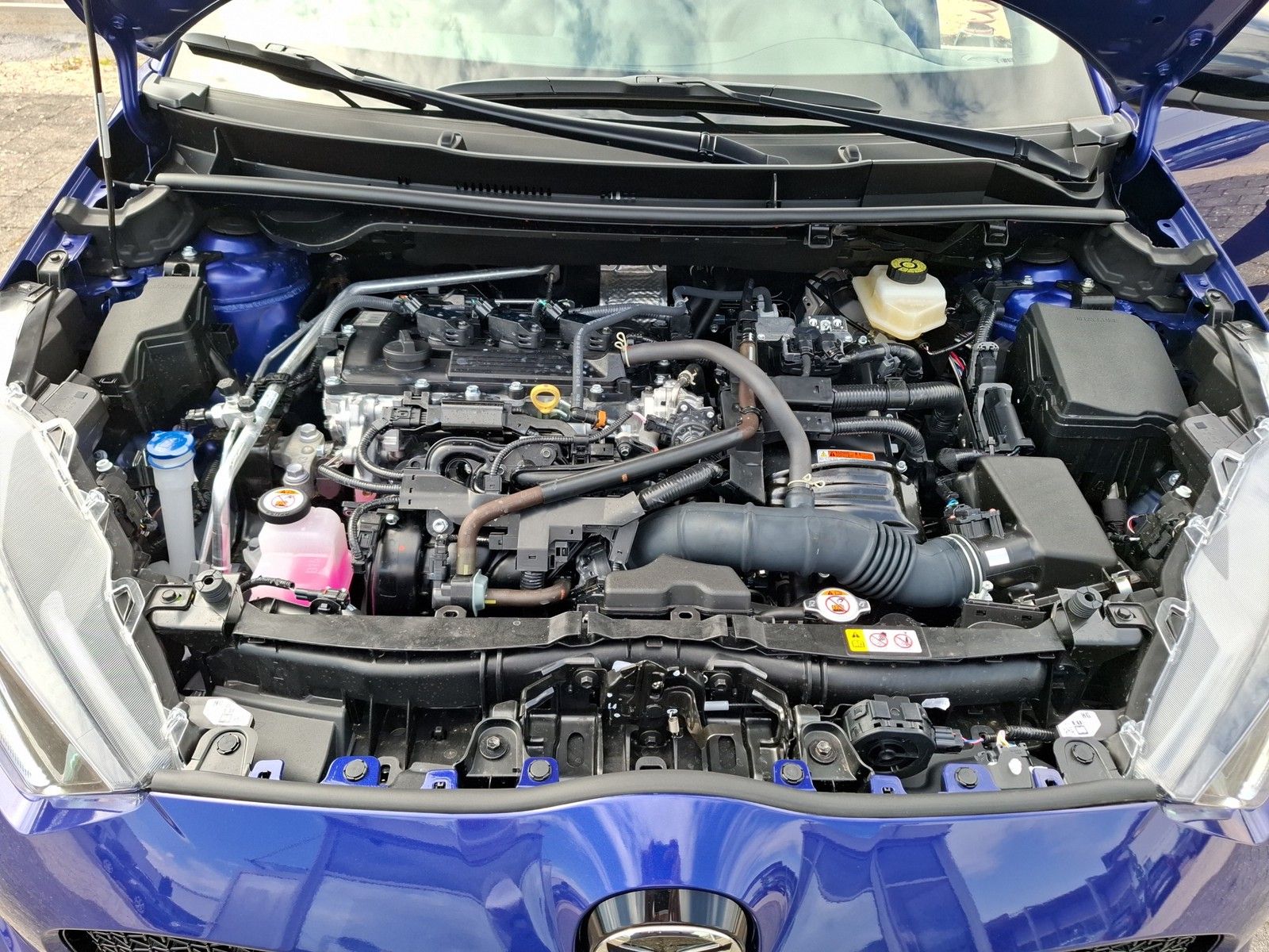 MAZDA 2 Hybrid 1.5 VVTi Homura Automatik Klima / Kamer - Image 17