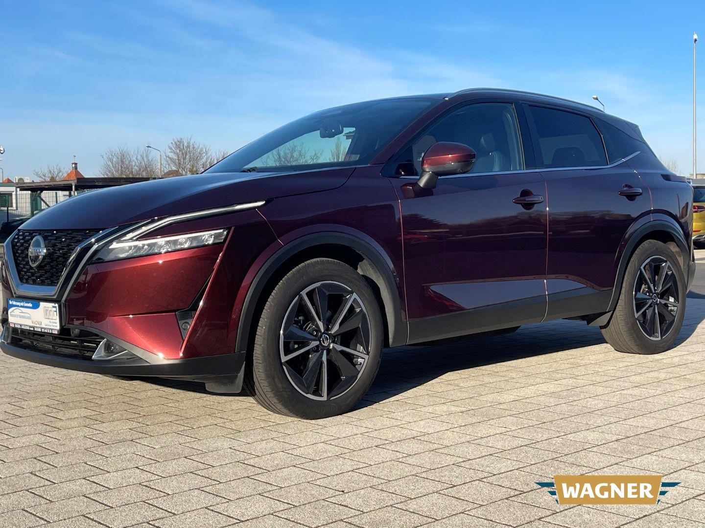 Fahrzeugabbildung Nissan Qashqai Tekna 4x4 1.3 DIG-T MHEV Hybrid