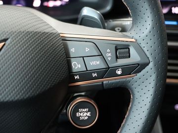 Cupra Leon Sportstourer 1.5 AHK Kamera elek. Sitz