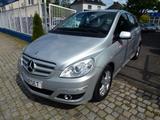 Mercedes-Benz B 180 Autom-Klima-Sitzhzg-erst 54.000KM-PTS-Alu - Mercedes-Benz 180e
