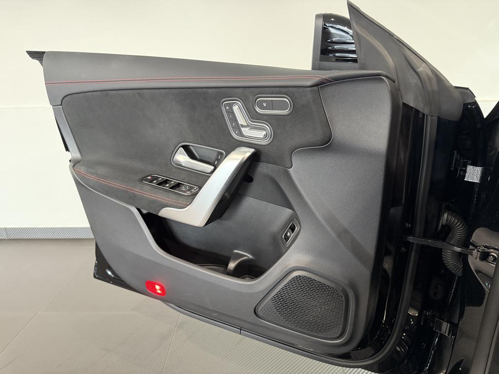 Mercedes-Benz CLA 220 Shooting Brake