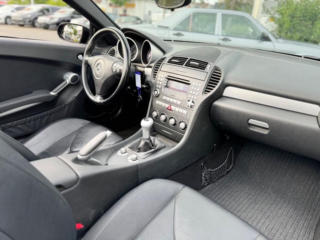 Mercedes-Benz SLK 280