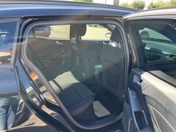 Bild 10 Ford Focus Turnier ST-Line MHEV Sportpaket HUD Navi S