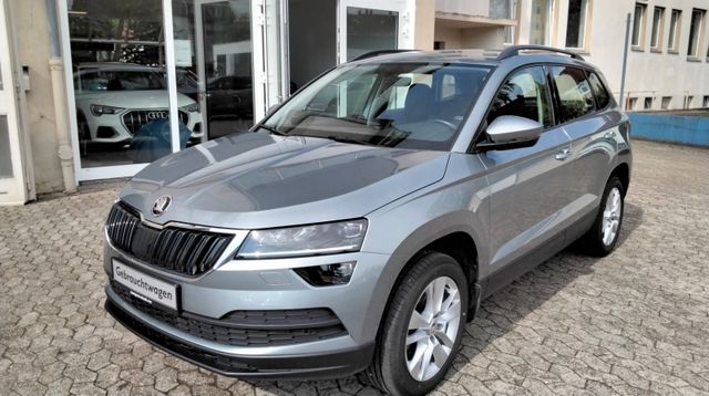 Skoda Karoq 2,0 TDi ACC NAVI LED KAMERA StHeiz