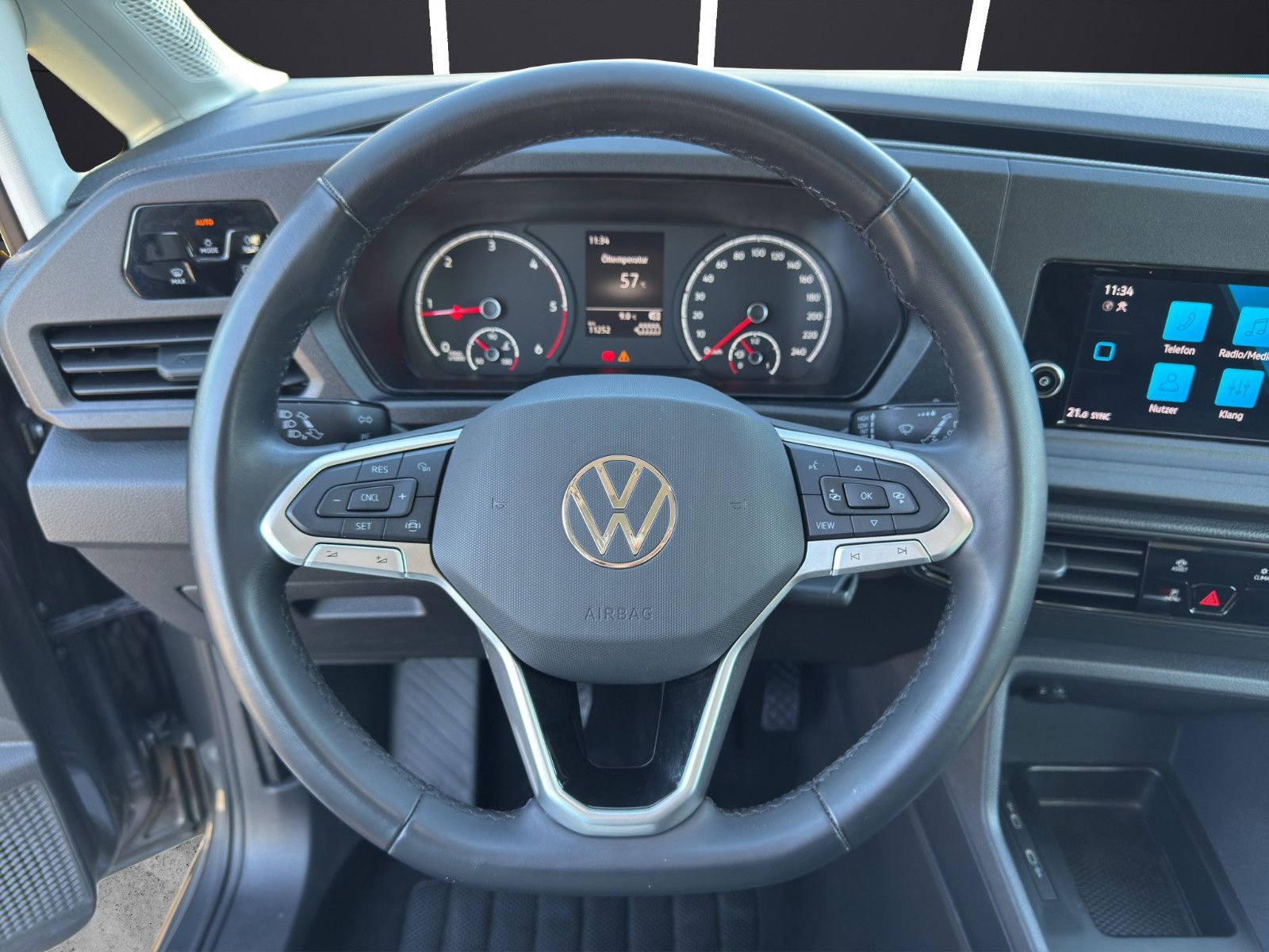 Fahrzeugabbildung Volkswagen Caddy Maxi *Apple CarPlay*Tempomat*7 Sitzer