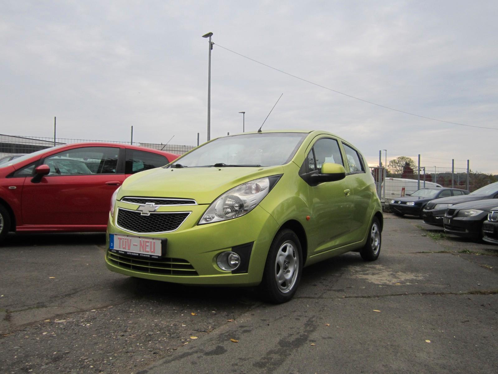 Chevrolet Spark LS 1 HAND TÜV Service Neu