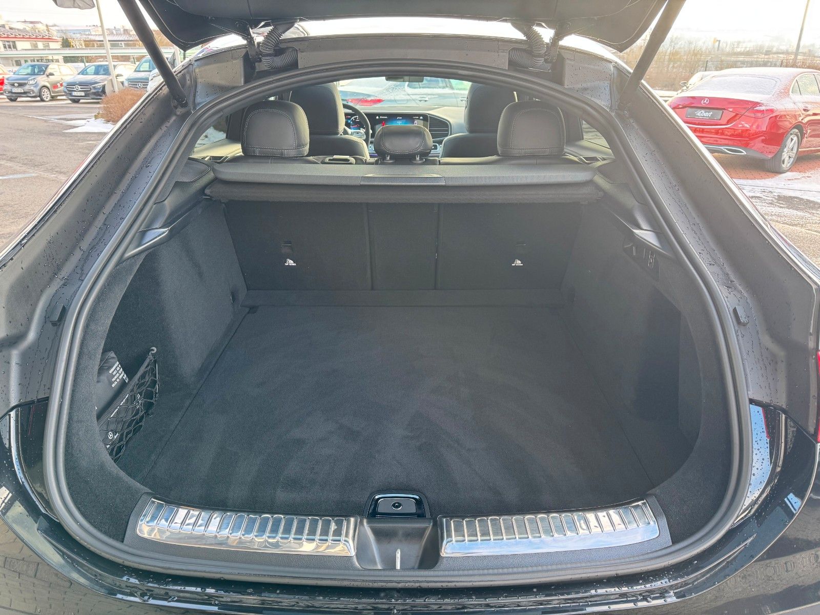 Fahrzeugabbildung Mercedes-Benz GLE 63 AMG S Pano+Burm+AHK+HUD+Massage+StandH