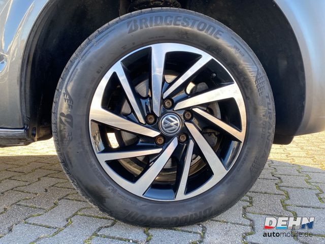 Volkswagen T6.1 Transporter 2.0 TDI DSG lang 9Sitz AHKNavi